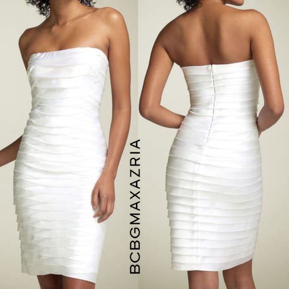 BCBGMaxAzria White Lazer Cut Dress Size 6 - Picture 1 of 6